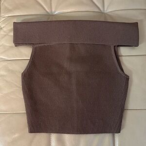 Aritzia Babaton Off-Shoulder Top